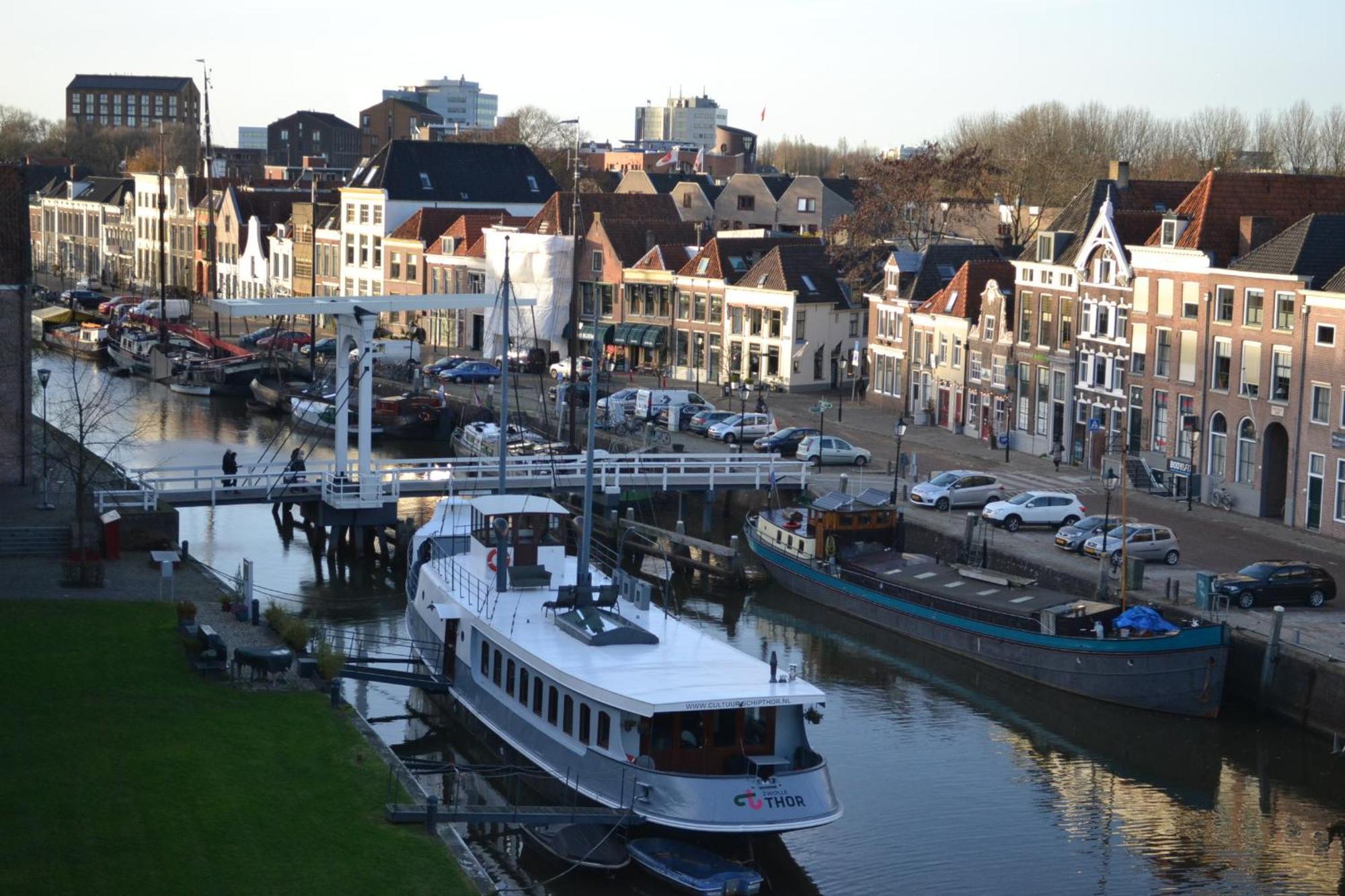De Pelsertoren Zwolle  Eksteriør bilde